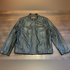 Sonoma Men’s black leather Jacket

Size XL